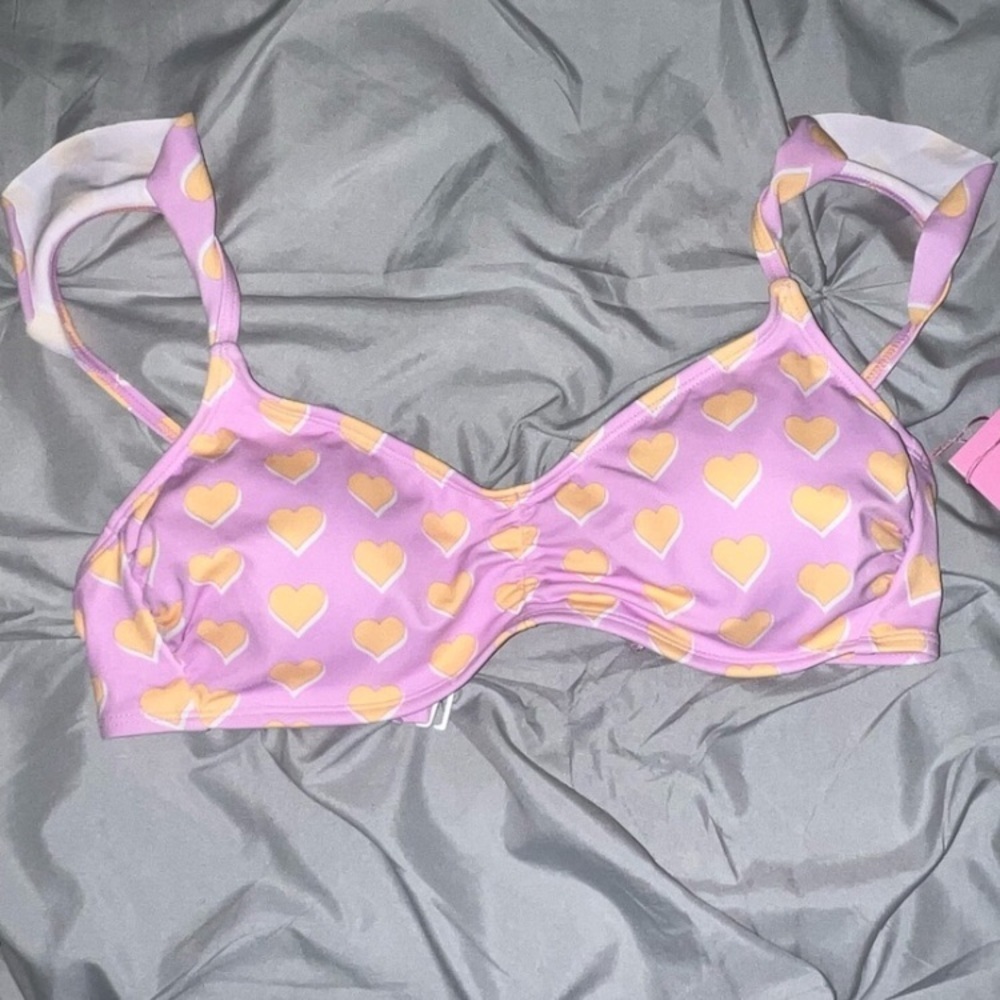 Stoney Clover Lane x Target Women's Flutter Strap Heart Print Top@ - Picture 9 of 9